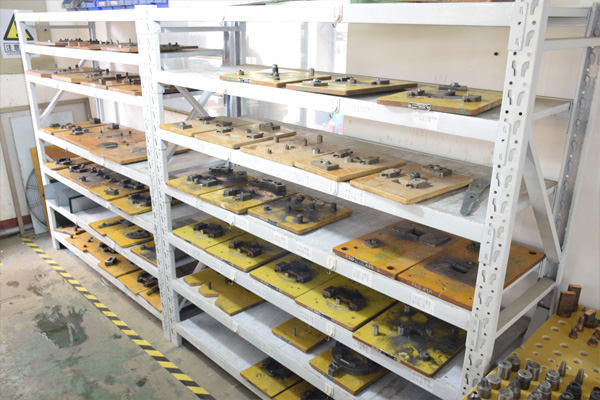 Equipment room tooling mould